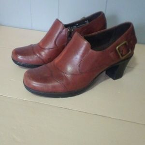 Clark Heeled Oxford